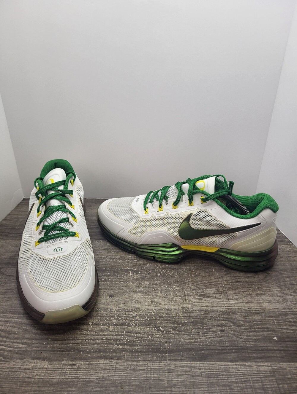 Nike Lunar TR1 Oregon Ducks Football Training Shoe Mens Size 12 Rare